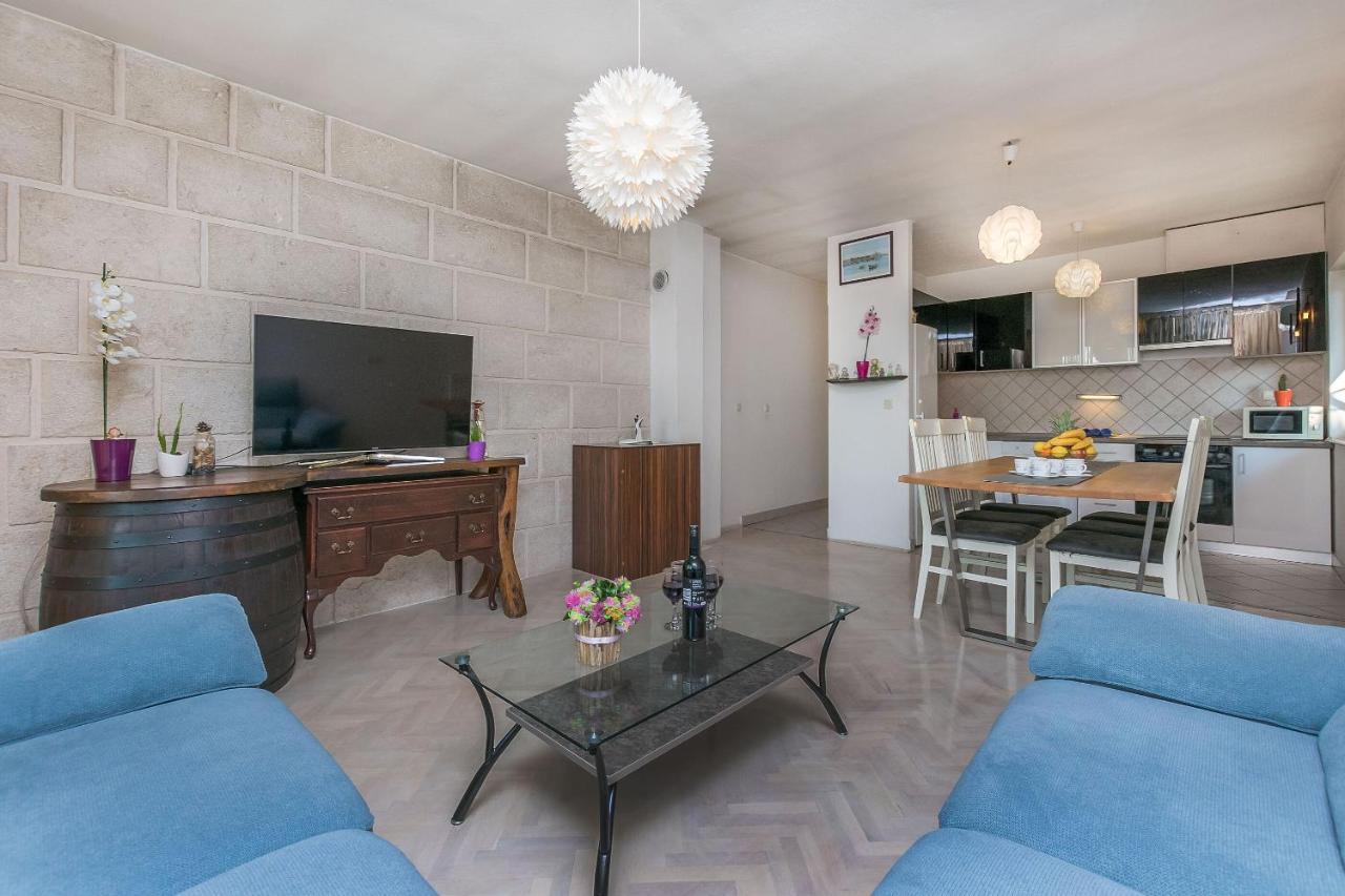 Miljenko Apartma Makarska